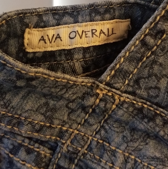 Overalls - Picture 5 of 5